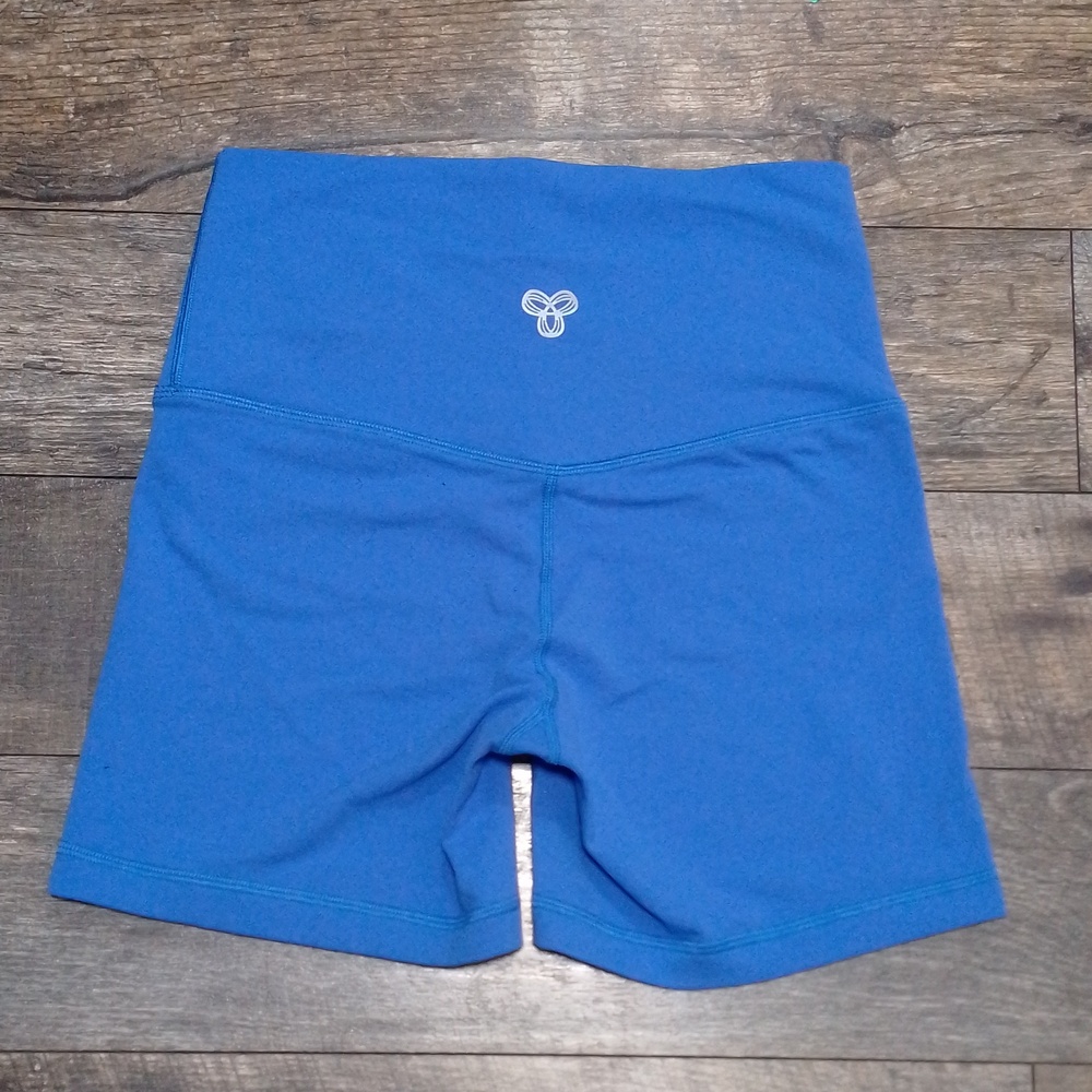 TNA Vibrant 💙 Blue High Waisted Short TNAction Shorts Yoga Althetic Biker